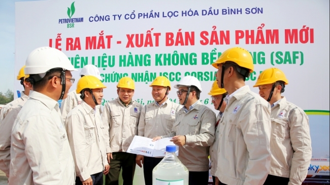 BSR xuất bán lô sản phẩm mới Nhiên liệu hàng không bền vững (SAF)