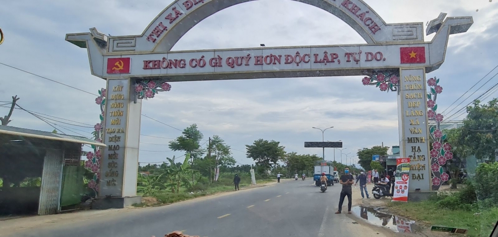 Quảng Nam: Đất chưa hoàn tất đấu giá đã được rao bán, cam kết 