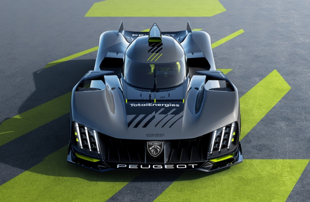 Peugeot ra mắt xe đua WEC LMH với tên gọi 9X8