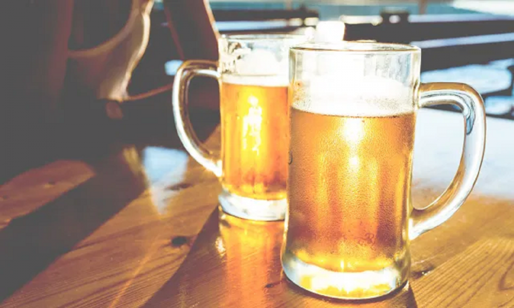 Điều gì xảy ra với gan khi bạn uống rượu bia?