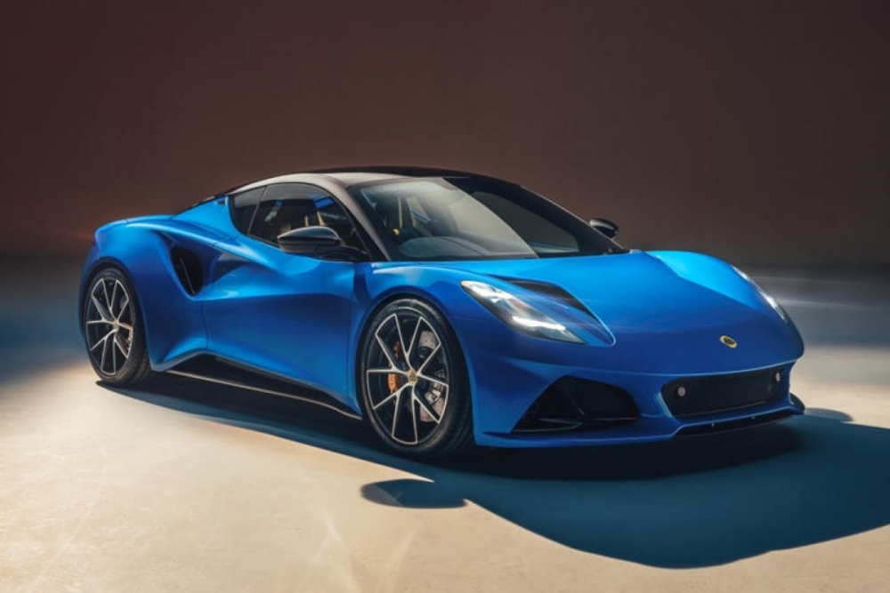Lotus ra mắt xe thể thao Emira thế hệ mới với giá chưa đến 2 tỷ đồng