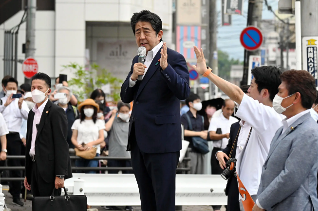 Anh ninh lỏng lẻo trong vụ cựu Thủ tướng Abe bị ám sát