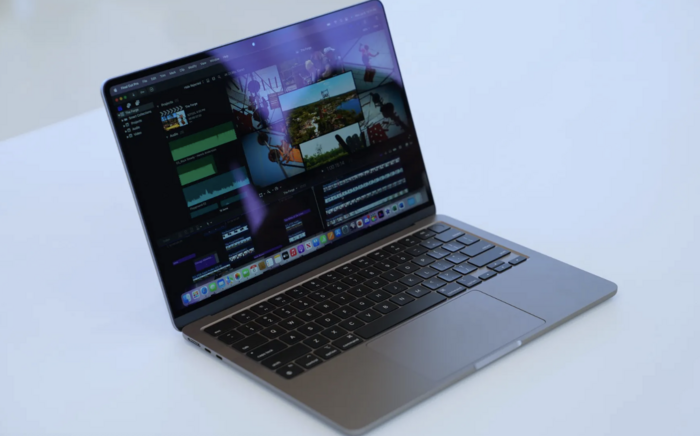 MacBook Pro M2 giảm đến 5 triệu đồng sau khi lên kệ