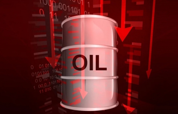 Giá xăng dầu hôm nay 13/7 lao dốc mạnh, trượt sâu dưới mức 100 USD/thùng