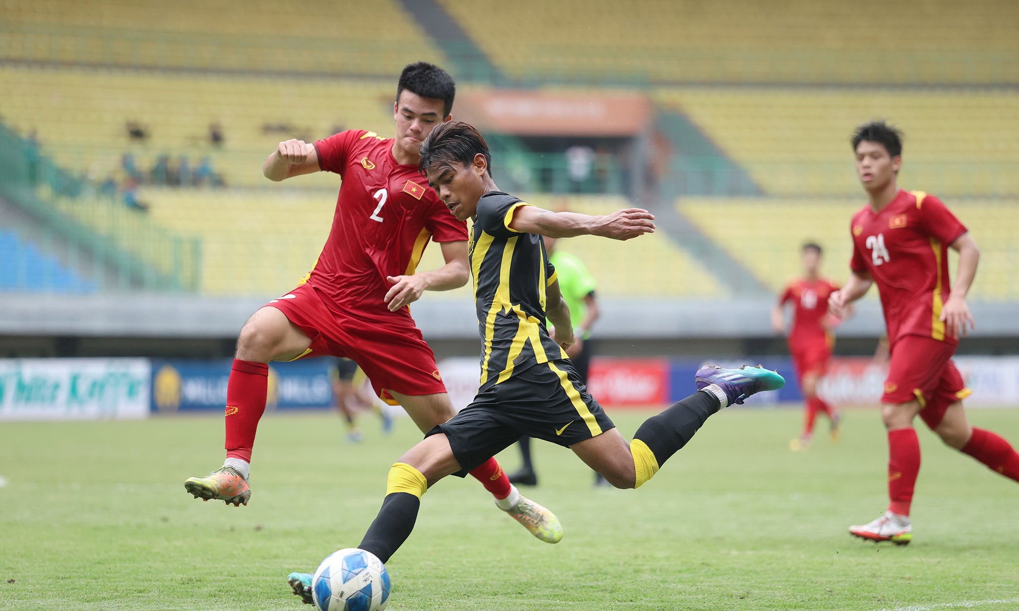 U19 Việt Nam - Malaysia 0-3: Trận thua không còn gì để bào chữa