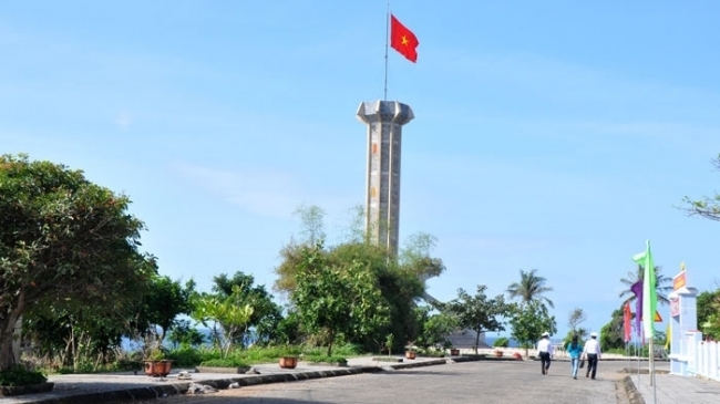 "Mắt thần" canh giữ biển, đảo