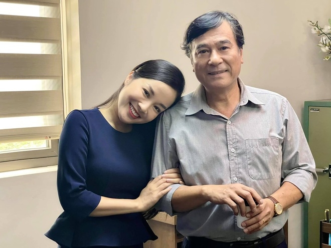 15 năm Nhật ký Vàng Anh, Minh Hương từ "con" hóa "bạn gái" NSND Mạnh Cường