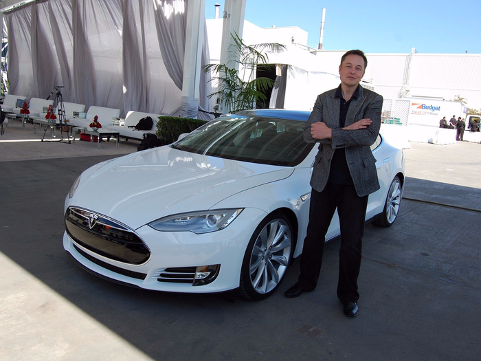 Elon Musk: Chân dung tỷ phú giàu nhất thế giới