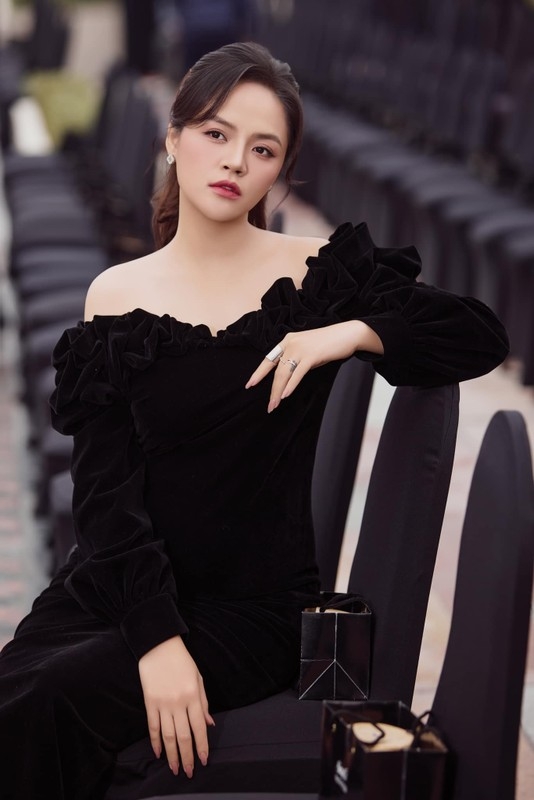 Dàn diễn viên “Hương vị tình thân” giờ ra sao? Dàn diễn viên “Hương vị tình thân” giờ ra sao?