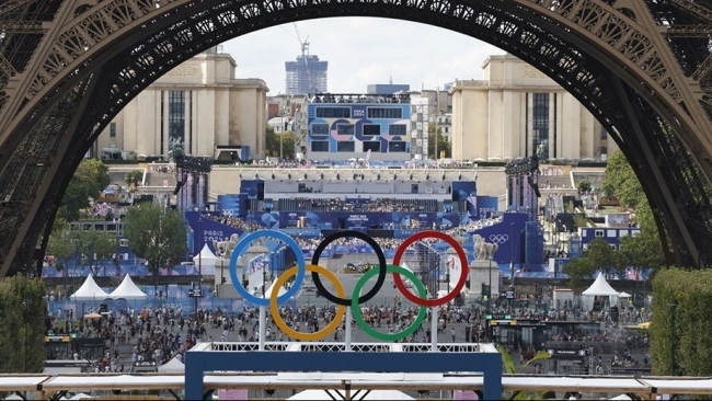 Lễ bế mạc Olympic 2024: Một buổi lễ "giàu lễ hội hơn" và Tom Cruise là nhân vật chính