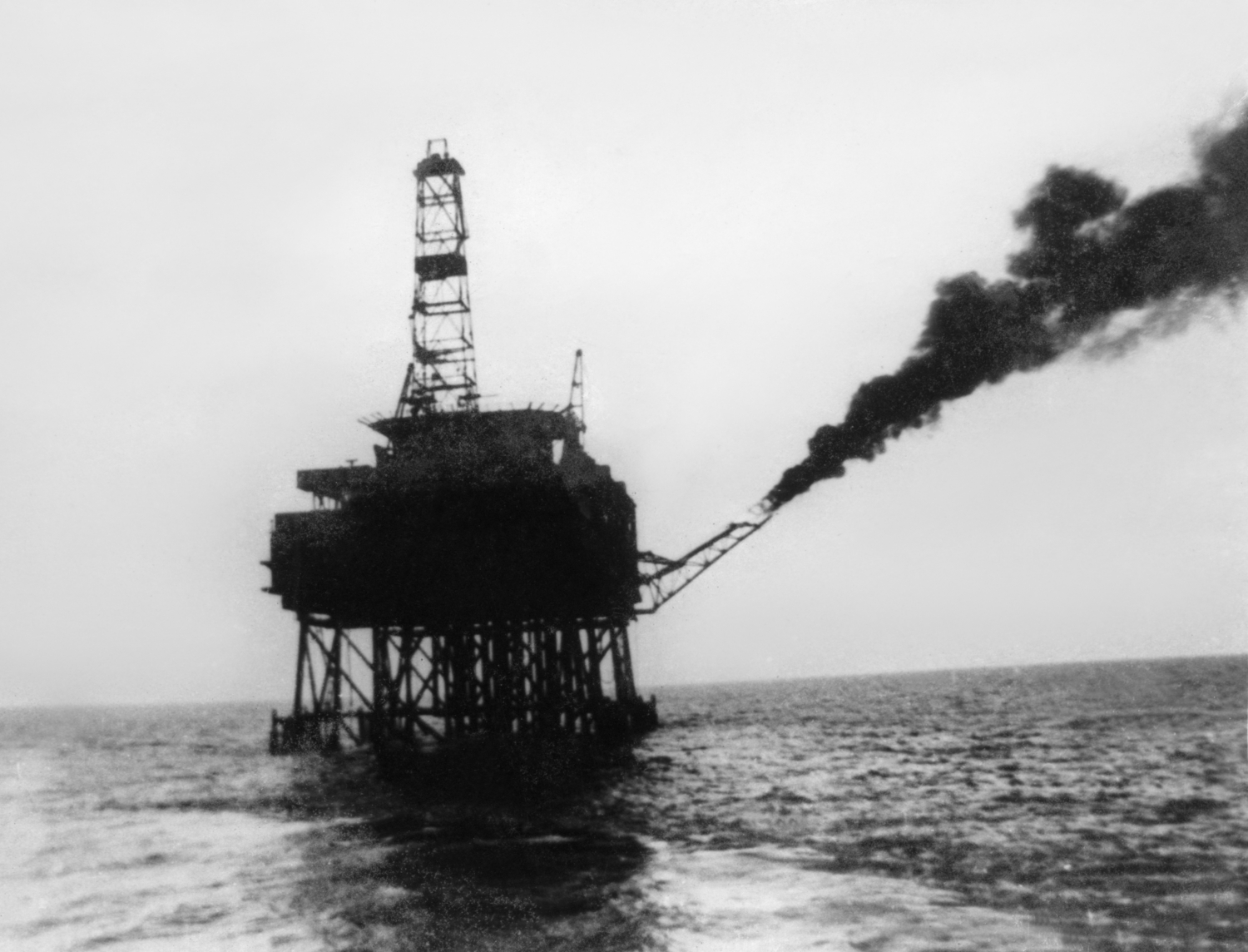 Những mốc son trên hành trình 46 năm tìm dầu, phát triển chuỗi giá trị năng lượng để làm giàu cho Tổ quốc