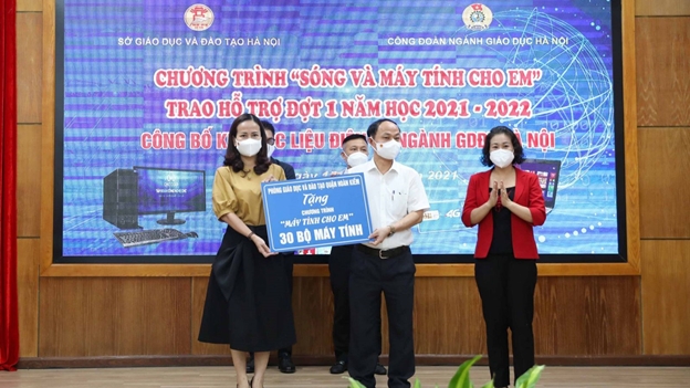 Phòng Giáo dục & Đào tạo quận Hoàn Kiếm lan tỏa liều “vắc xin” tinh thần, sẵn sàng đồng hành cùng học sinh cả nước