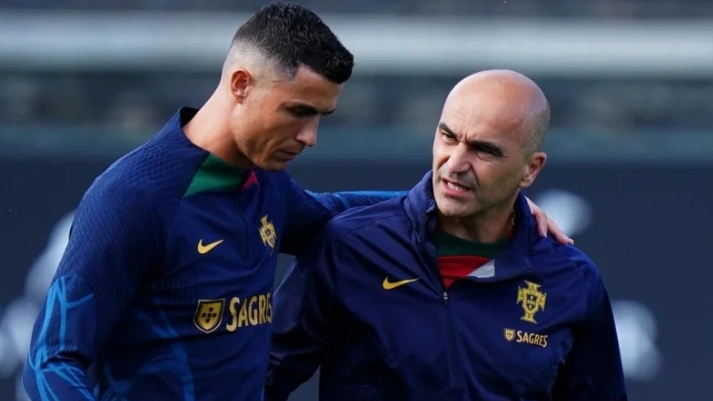 HLV Bồ Đào Nha chia sẻ về mục tiêu 1000 bàn thắng của Ronaldo