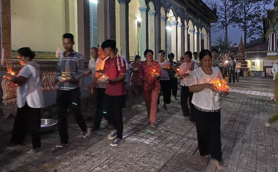 Lễ Sen Dolta, nét văn hóa đặc sắc của người Khmer