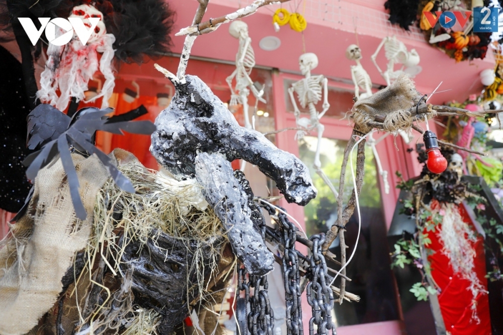 Phố Hàng Mã tưng bừng sắc màu Halloween Phố Hàng Mã tưng bừng sắc màu Halloween