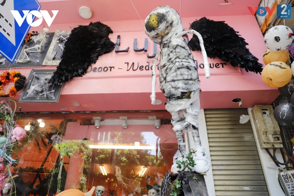 Phố Hàng Mã tưng bừng sắc màu Halloween Phố Hàng Mã tưng bừng sắc màu Halloween