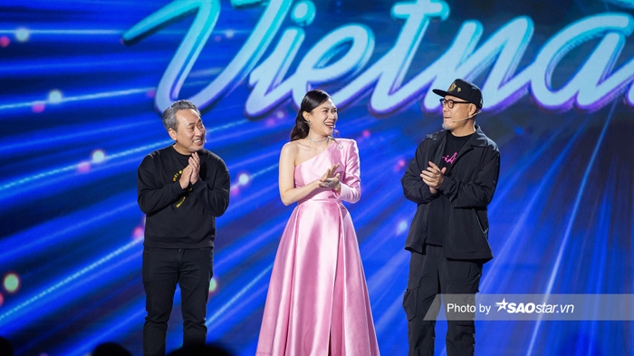 Nhìn lại phong cách đẳng cấp "hạng A" của Mỹ Tâm tại Vietnam Idol 2023