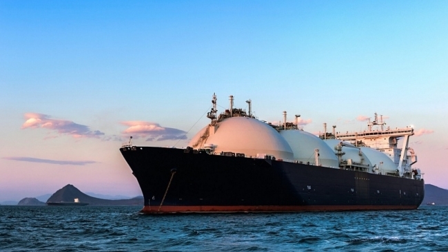 Eni và Qatar ký thỏa thuận cung cấp LNG 27 năm cho Ý