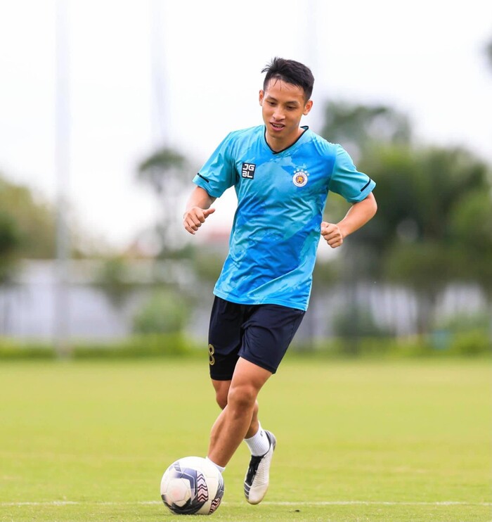 Sự mâu thuẫn của ông Park và Hà Nội FC: Ghế HLV tuyển Việt Nam có mấy chân?