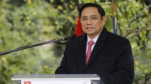 Thủ tướng Phạm Minh Chính tiếp Bí thư toàn quốc Đảng Cộng sản Pháp Fabien Roussel