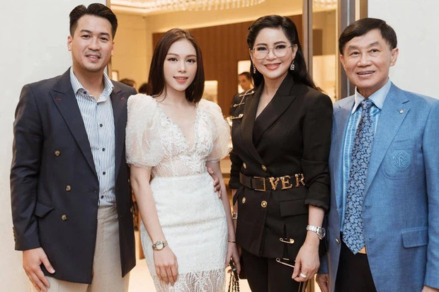 Bị netizen bắt lỗi tiếng Anh, Linh Rin đăng gì lên mạng? Bị netizen bắt lỗi tiếng Anh, Linh Rin đăng gì lên mạng?