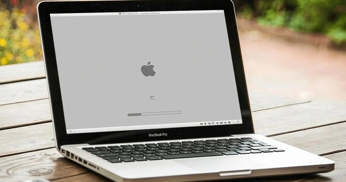 Hàng loạt MacBook trở thành &quot;cục gạch&quot; sau khi nâng cấp phần mềm