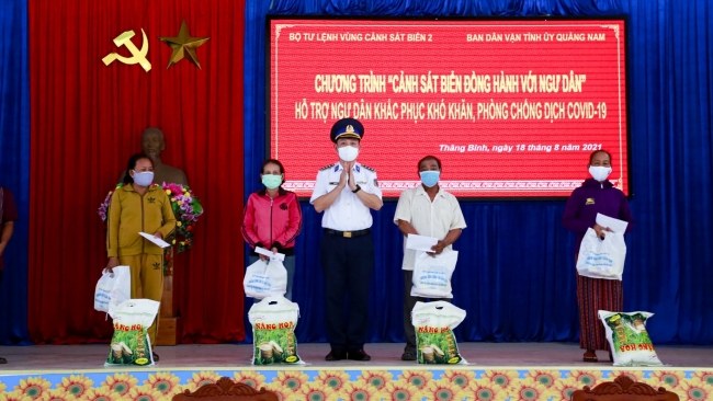 Tuyên truyền, phổ biến Luật Cảnh sát biển Việt Nam: Đổi mới hình thức, hướng về cơ sở