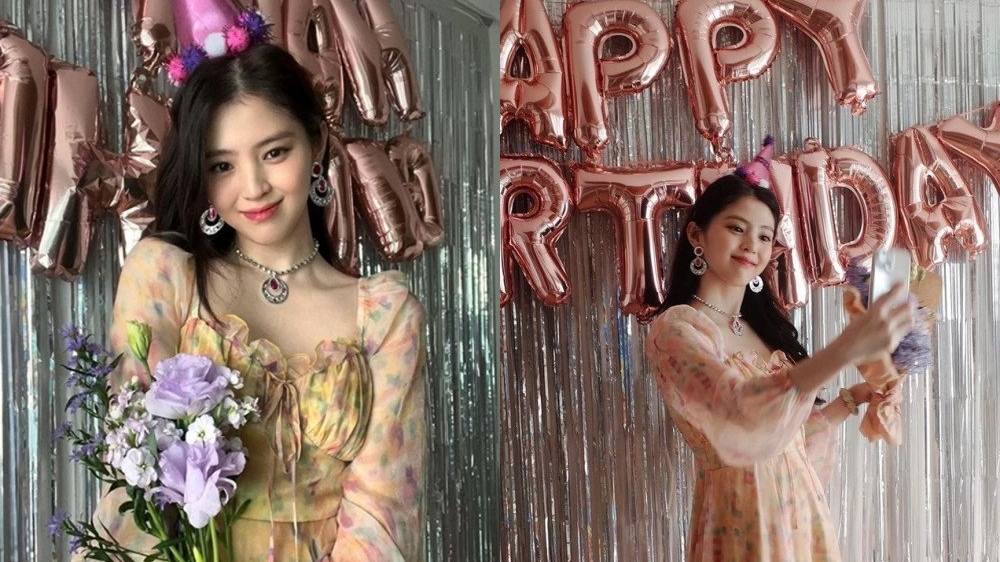 Sao Hàn ngày 19/11: Ngỡ ngàng vẻ đẹp ngọt ngào của Han So Hee trong bộ trang sức 20.000 đồng
