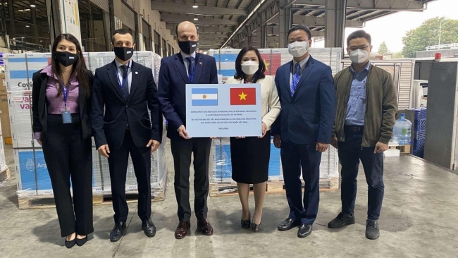 Chính phủ Argentina trao tặng Việt Nam 500.000 liều vắc-xin AstraZeneca