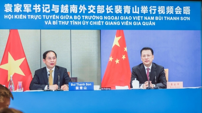 Bộ trưởng Bùi Thanh Sơn đề nghị củng cố và mở rộng quan hệ giao lưu hữu nghị giữa các địa phương Việt Nam với Chiết Giang