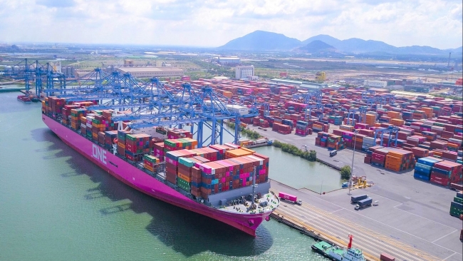 Cảng quốc tế Tân cảng - Cái Mép thiết lập kỷ lục năng suất giải phóng tàu