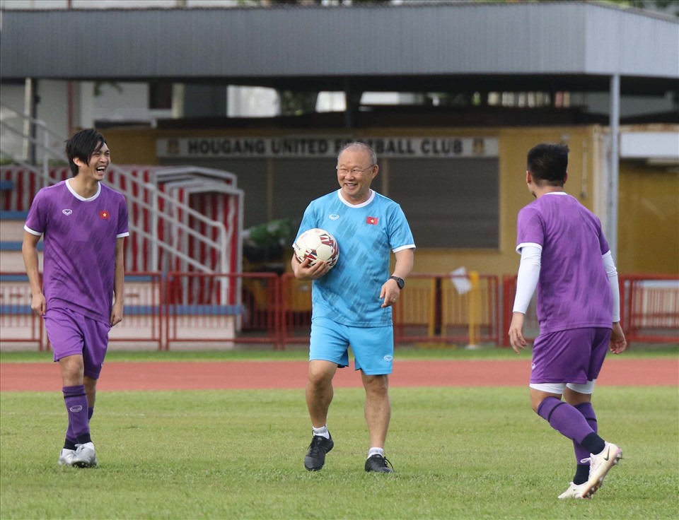 Vì sao ông Park Hang-seo chọn theo dõi Indonesia thay vì Malaysia?