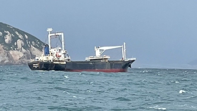 Cứu nạn kịp thời 17 thuyền viên trên vùng biển Nha Trang