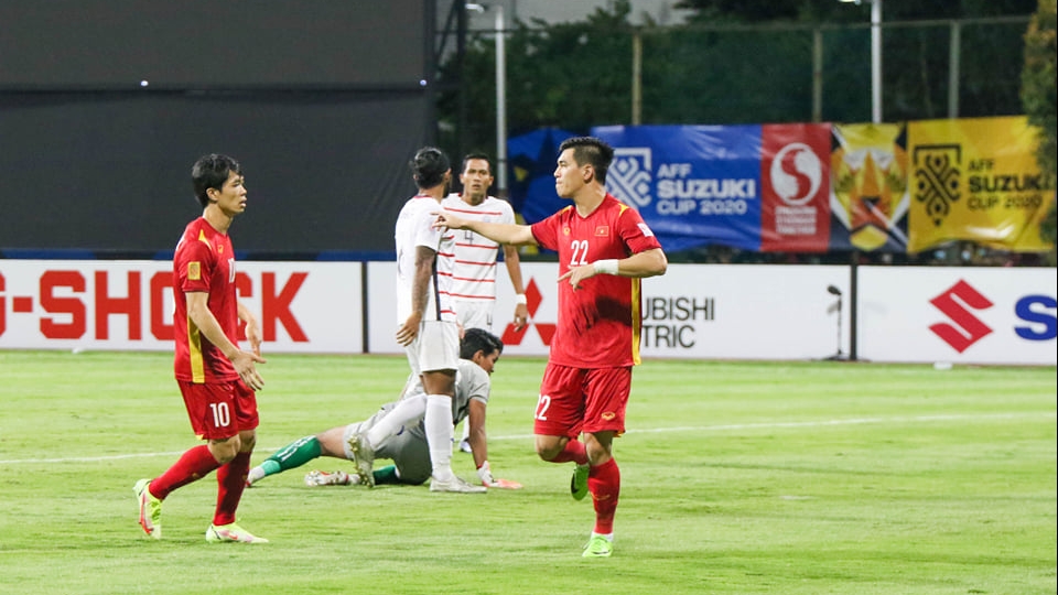 Kết quả Việt Nam 4-0 Campuchia:  Việt Nam gặp Thái Lan ở bán kết