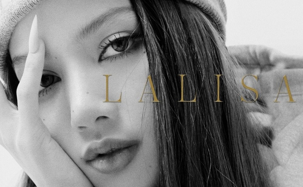 Sao Hàn ngày 17/9: IU quyên góp 850 triệu won kỷ niệm 13 năm debut; “LALISA” phá kỷ lục album bán chạy nhất tuần đầu