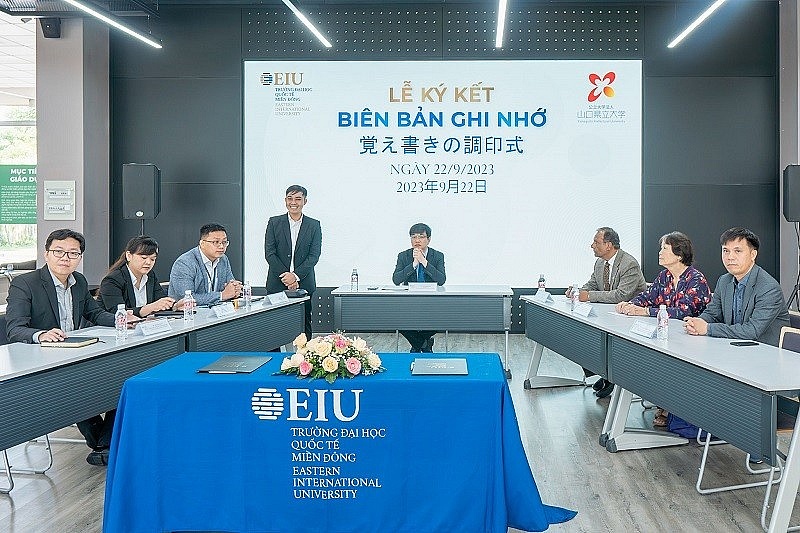 Đại học Quốc tế miền Đông và Đại học Yamaguchi Prefectural University (Nhật Bản) ký kết hợp tác