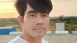 Tìm "xử" em trai không được, bắn luôn cha ruột trọng thương