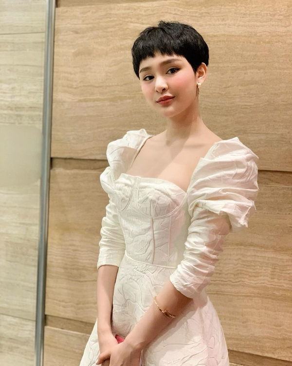 Cùng một khoảnh khắc, Hiền Hồ và Hải Tú khiến dân tình thốt lên: "Giống quá giống", cứ ngỡ là chị em họ Cùng một khoảnh khắc, Hiền Hồ và Hải Tú khiến dân tình thốt lên: "Giống quá giống", cứ ngỡ là chị em họ