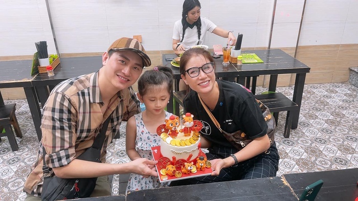 Sự nghiệp người mẫu rực rỡ của Trang Trần nhiều năm về trước Sự nghiệp người mẫu rực rỡ của Trang Trần nhiều năm về trước