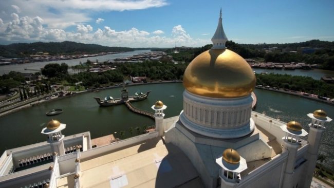 Ghé thăm vương quốc dầu mỏ Brunei