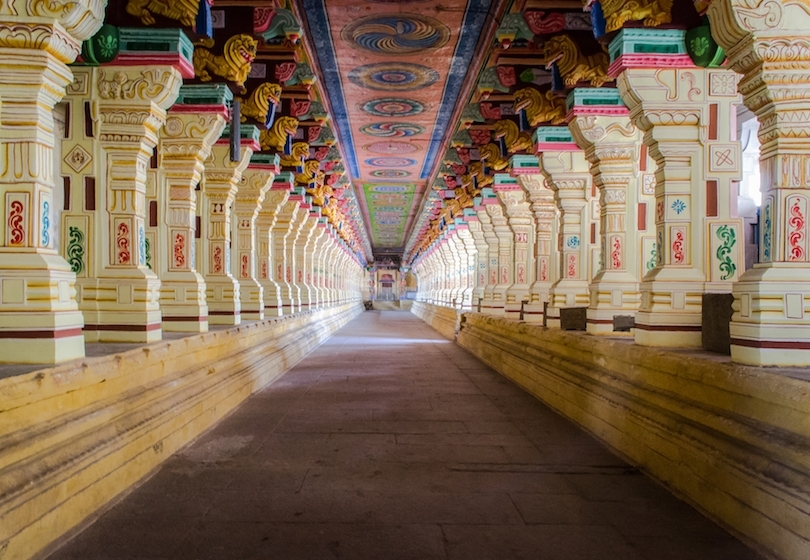 Vòng quanh Ấn Độ, hành hương đến những ngôi đền có kiến trúc độc nhất vô nhị