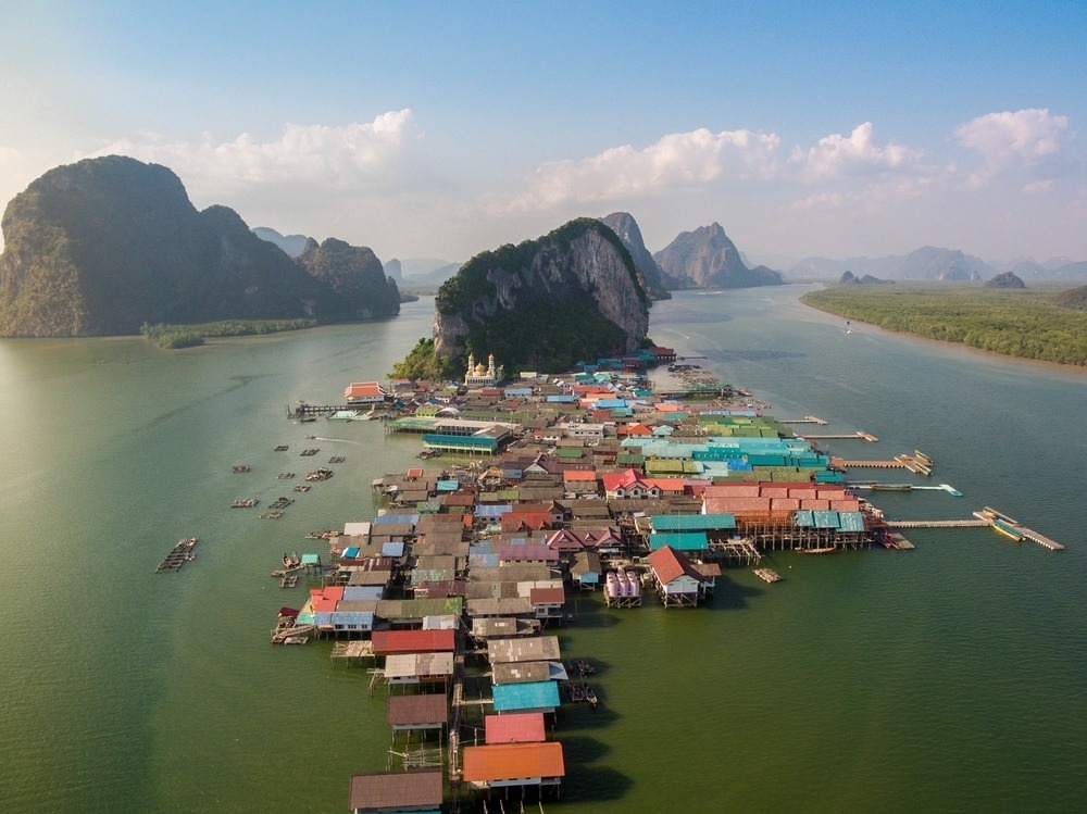 Thái Lan: Điều gì tạo nên điểm độc đáo thu hút khách tại một làng chài?