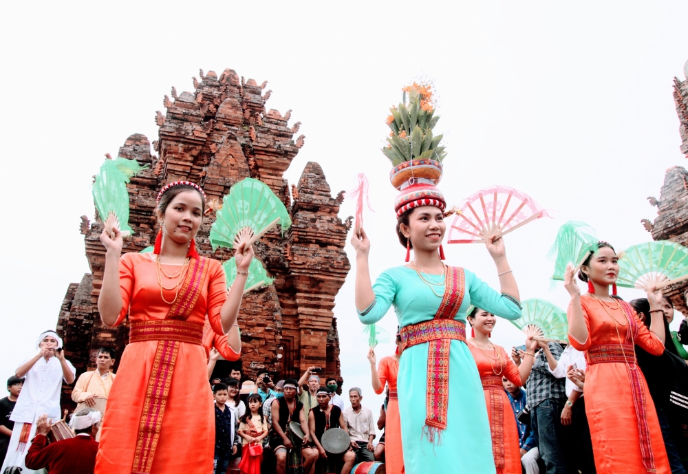 Đồng bào dân tộc Chăm Ninh Thuận - rộn ràng lễ hội Ka Tê 2020