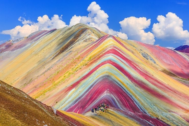 Những ngọn núi nhiều màu sắc nhất trên thế giới