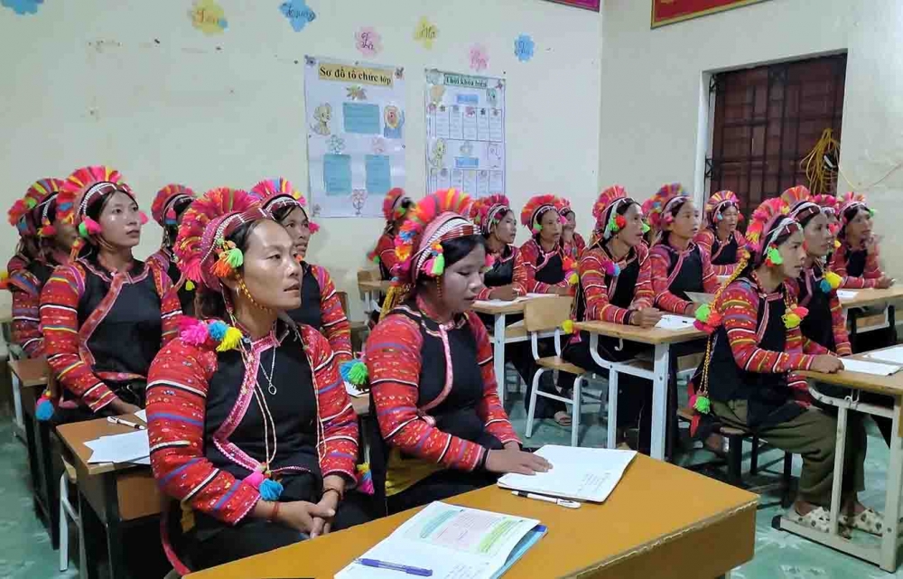 Lai Châu: Nâng cao hiệu quả công tác xóa mù chữ