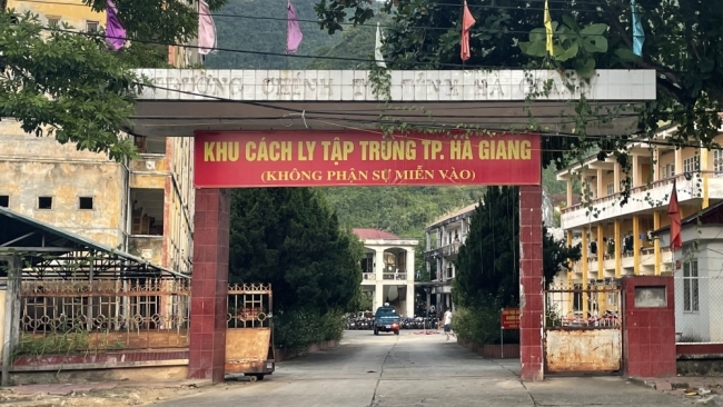Hà Giang: Tập đoàn FLC hỗ trợ tỉnh Hà Giang đón công dân đang lưu trú tại các tỉnh phía Nam trở về địa phương