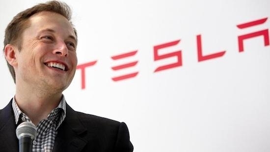 Elon Musk: Người đầu tiên trên thế giới sở hữu hơn 300 tỷ USD