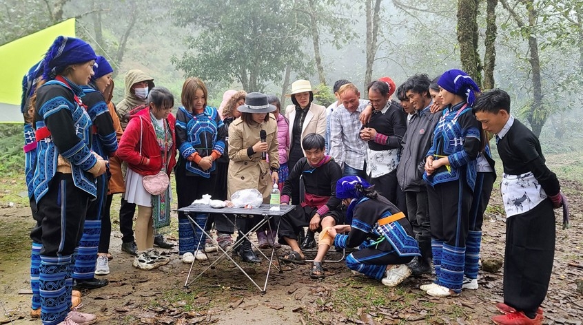 Lào Cai: Bát Xát mở lớp đào tạo nghề kỹ năng du lịch cộng đồng cho người dân Y Tý.