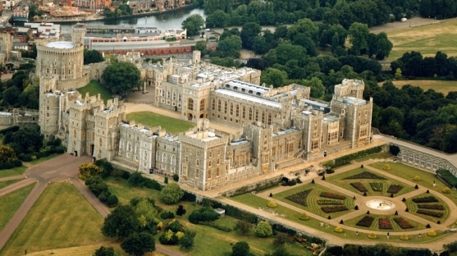 Chiêm Ngưỡng Windsor Catsle - Tòa lâu đài bị chiếm đóng lâu nhất thế giới